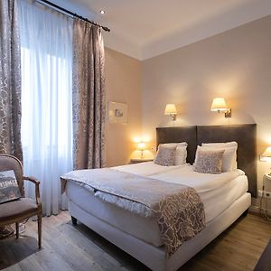 Chambre Standarde Lit King-Size